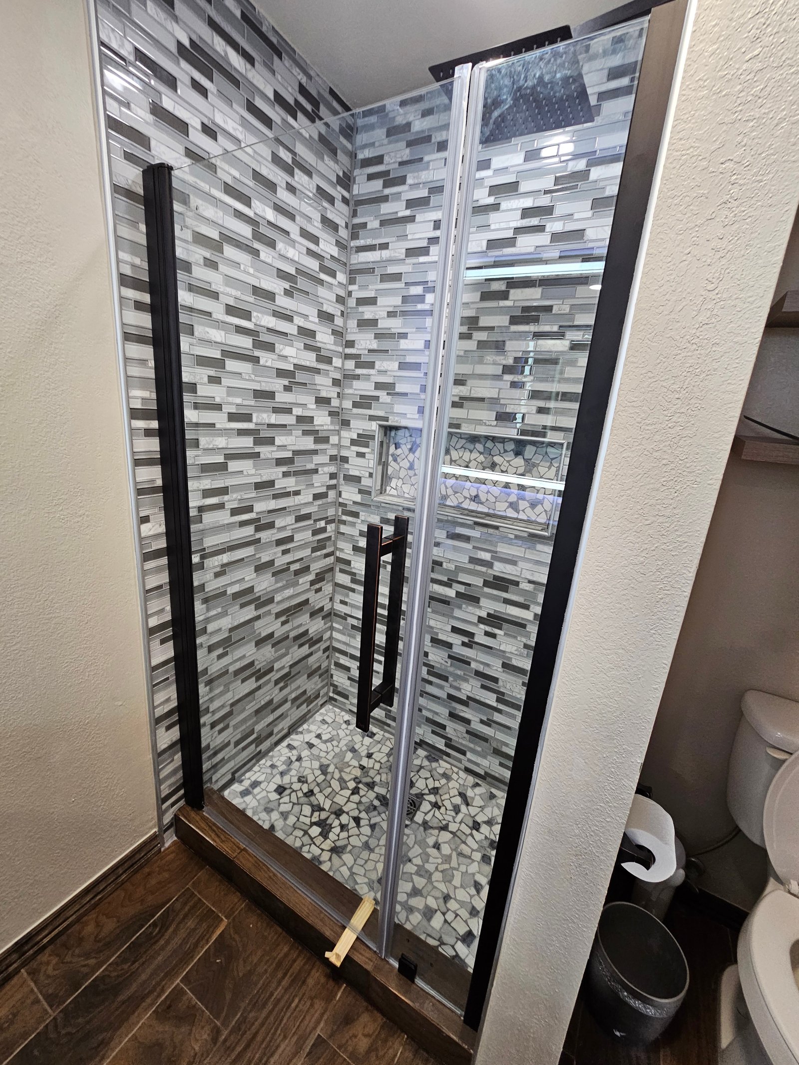 Bathroom remodel project gallery - Project 141 - Image 77