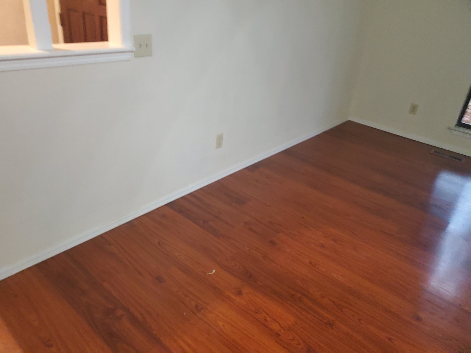 Flooring installation project gallery - Project 135 - Image 3