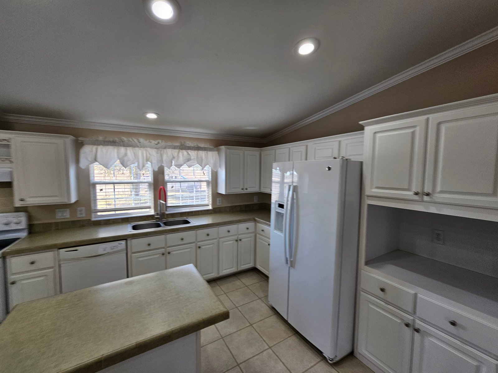 Flooring installation project gallery - Project 136 - Image 23