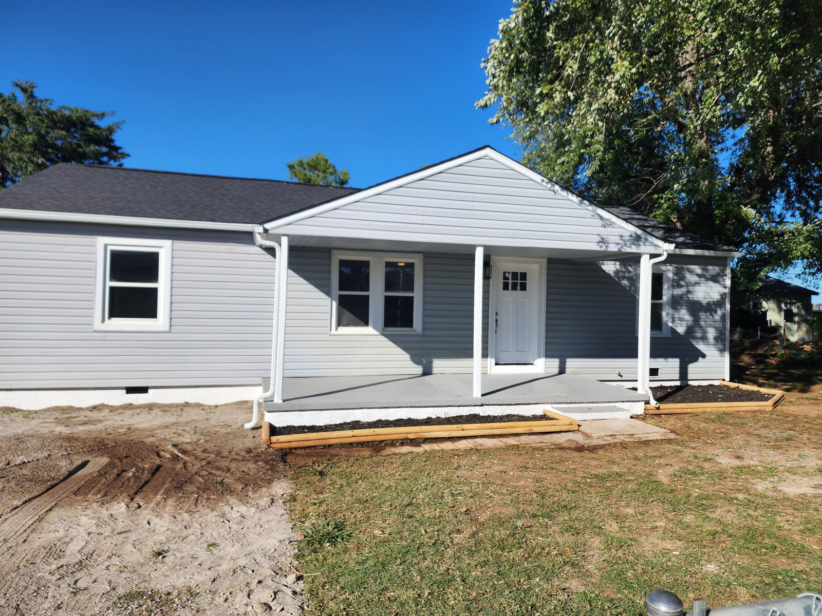 Roof replacement project gallery - Project 101 - Image 2