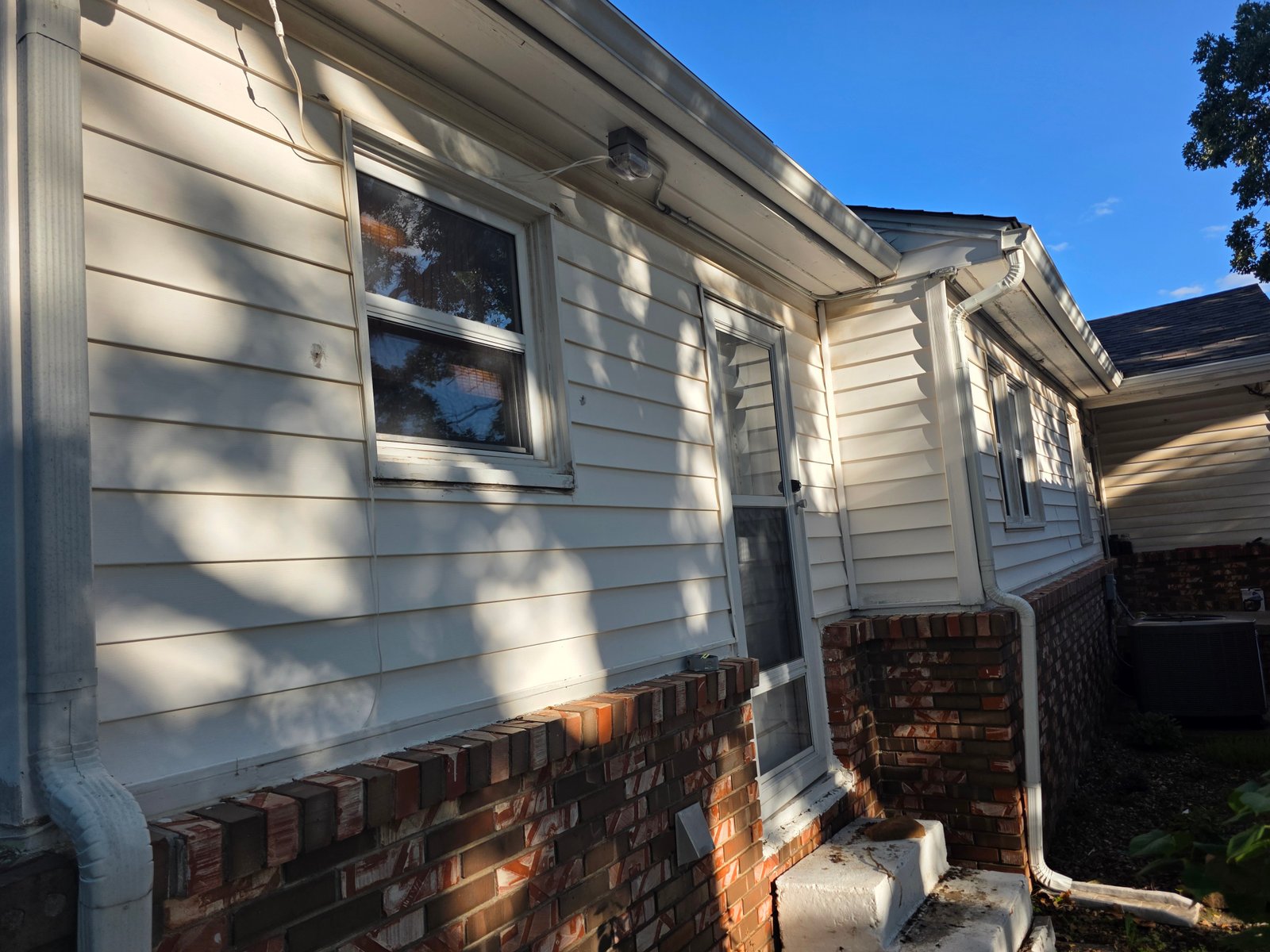 Siding installation project gallery - Project 119 - Image 12