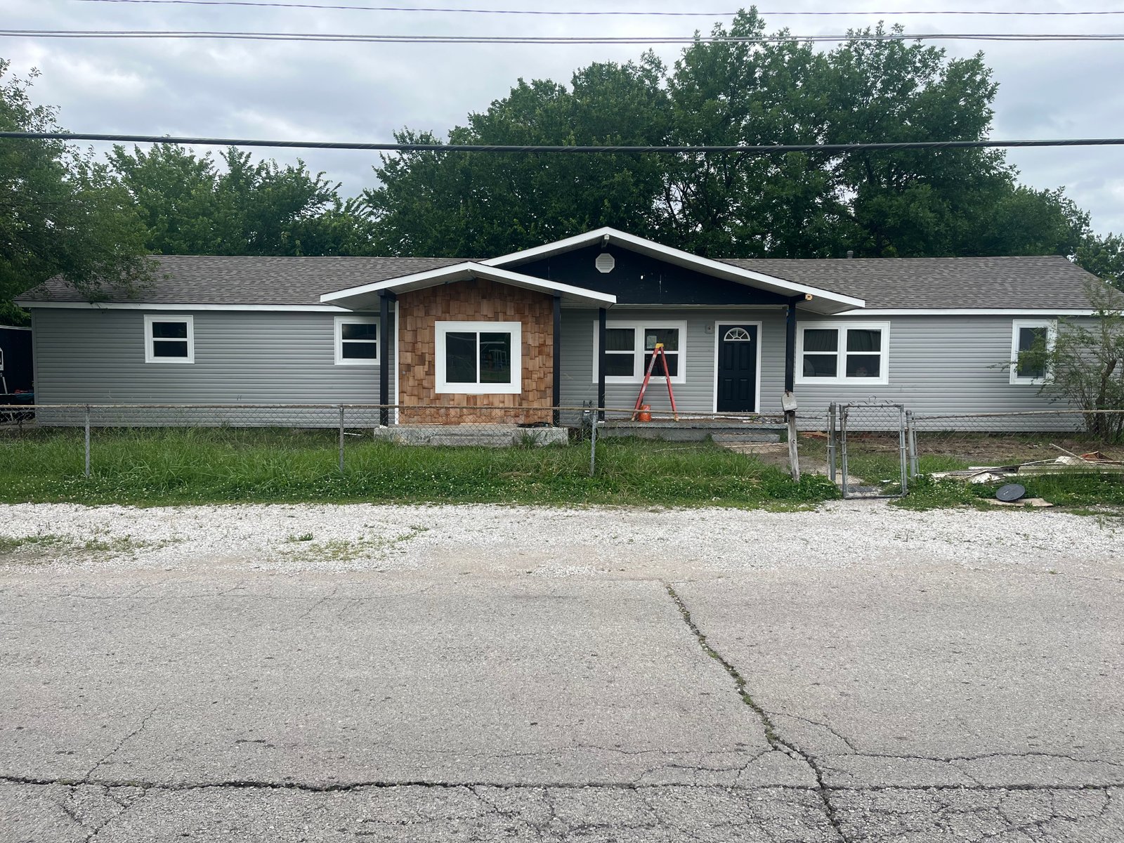 Siding installation project gallery - Project 120 - Image 8