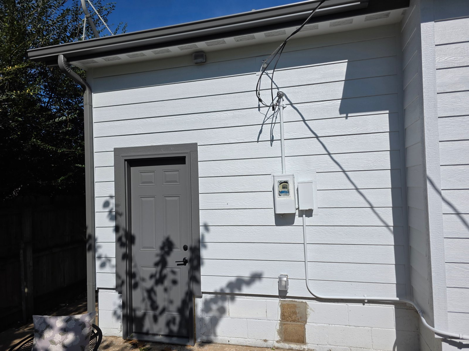 Siding installation project gallery - Project 122 - Image 19