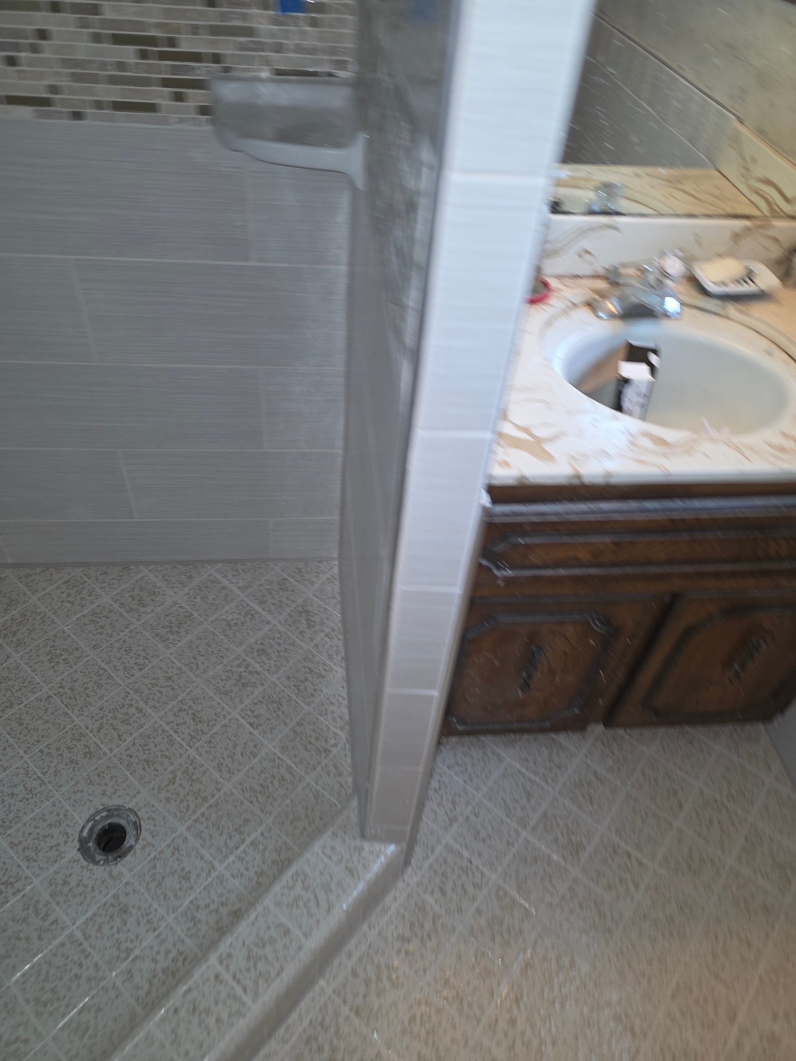 Tile installation project gallery - Project 137 - Image 16