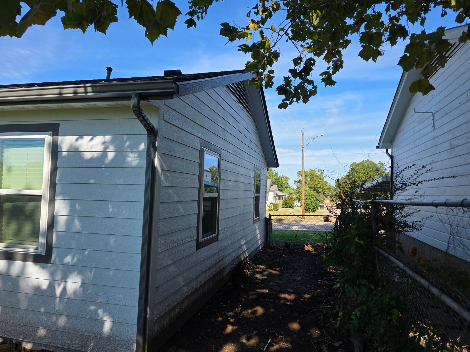 Window replacement project gallery - Project 122 - Image 24